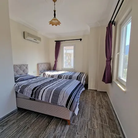 Villa Manevi *